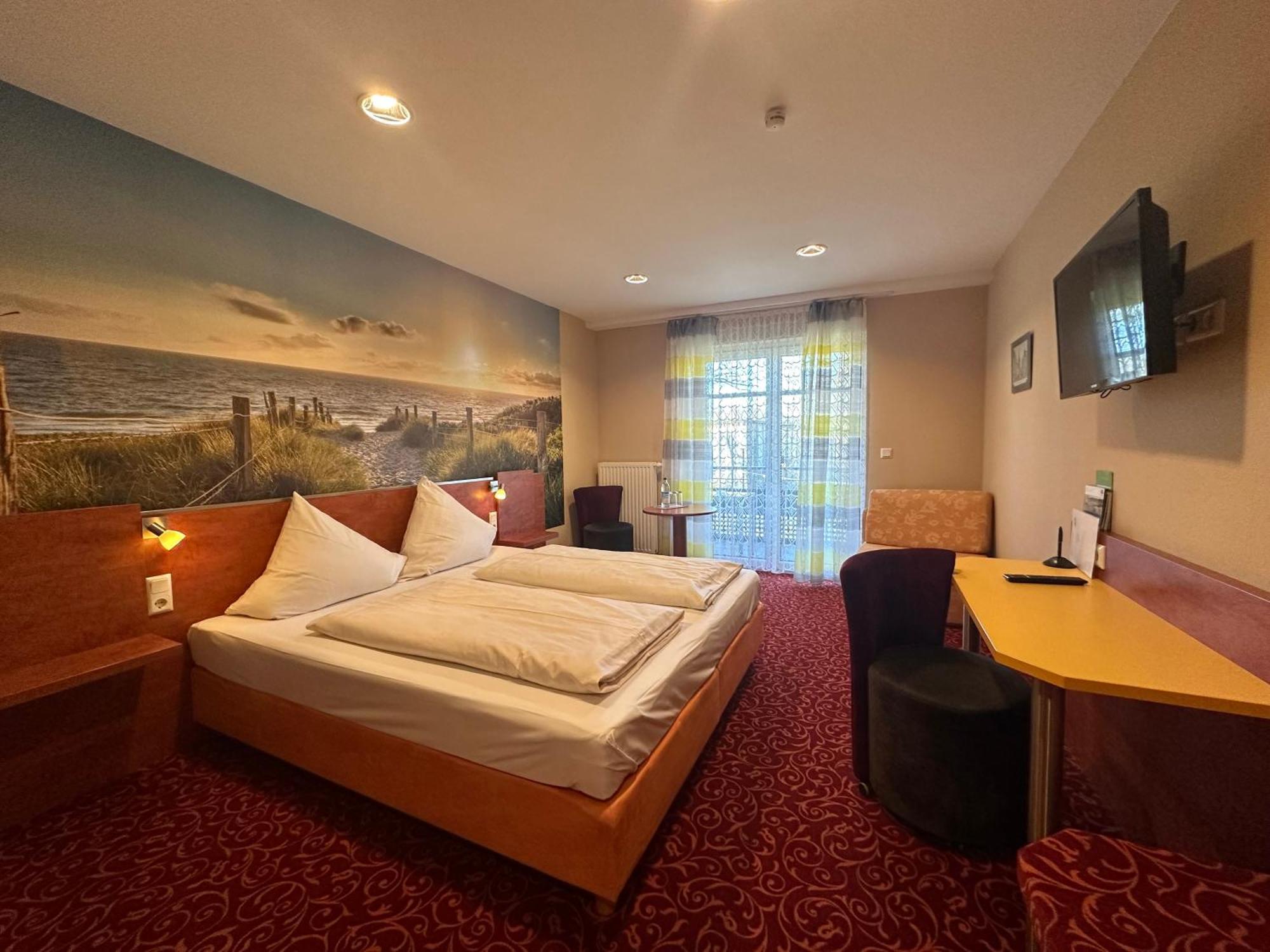 Rothsee Hotel Аллерсберг Экстерьер фото