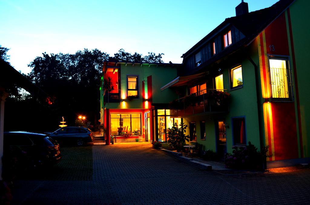Rothsee Hotel Аллерсберг Экстерьер фото